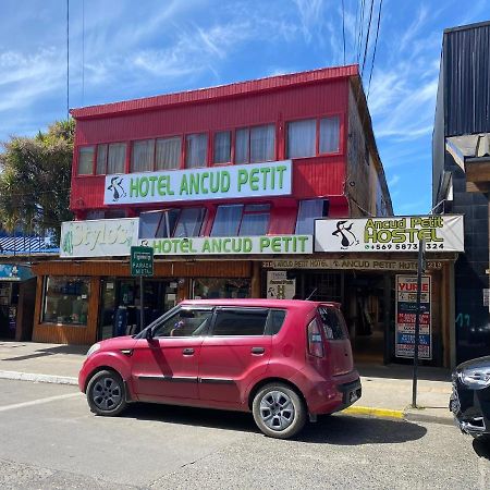 Ancud Petit Hostal מראה חיצוני תמונה
