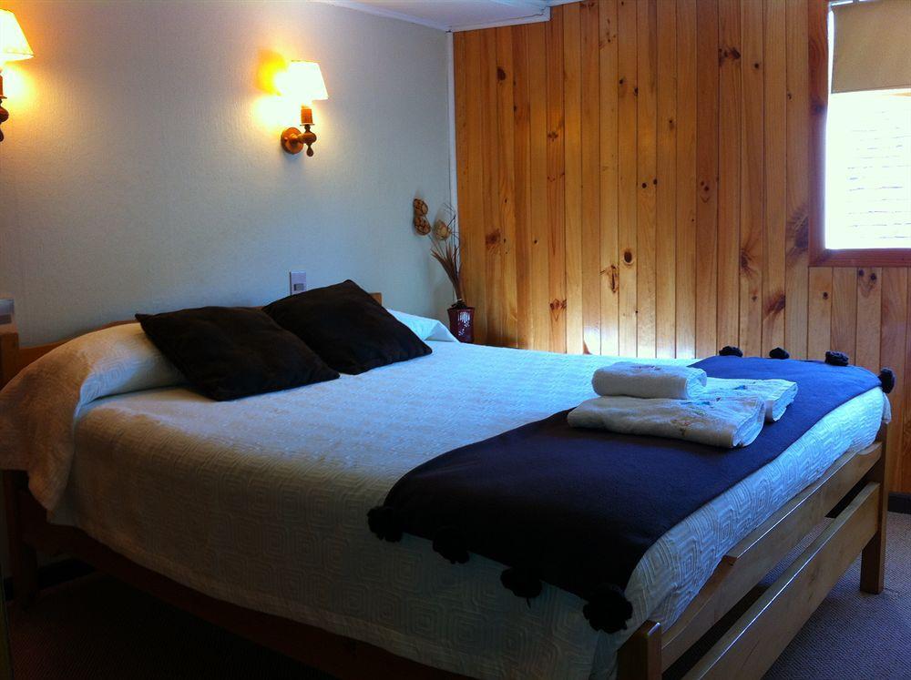 Ancud Petit Hostal מראה חיצוני תמונה